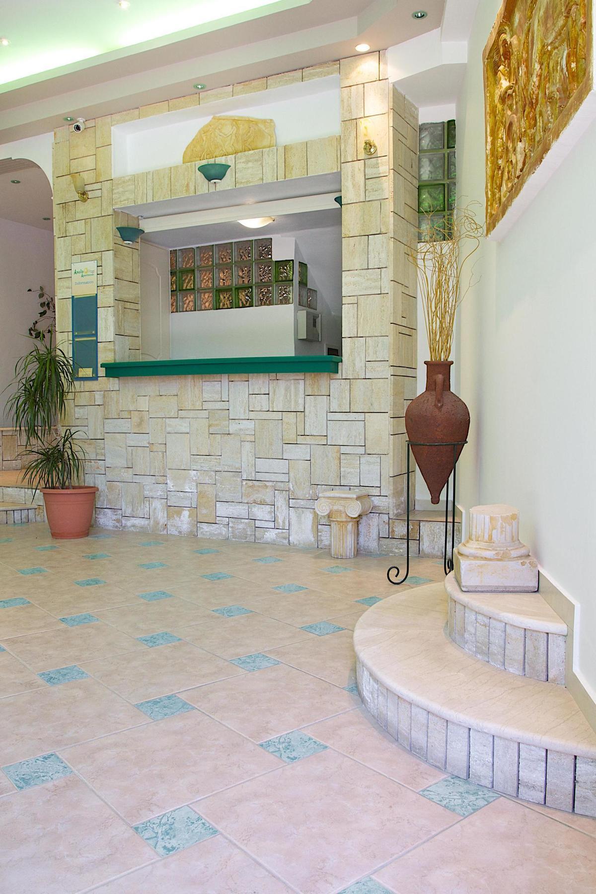 Amalia Apartments Bali  エクステリア 写真